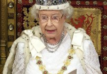 英女皇國會御座致辭：政府首要確保月底如期「脫歐」