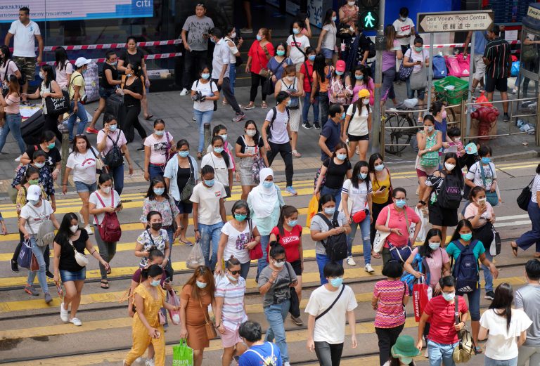 專家指，新型肺炎或在香港爆發第三波。