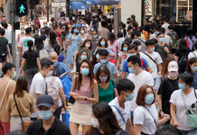 【新型肺炎】疫情未止本港增18宗個案　公眾場所拒帶口罩近500人被罰款