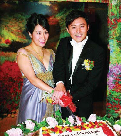 曹永廉43歲娶電視界資深前輩姜大衞大女姜依蘭