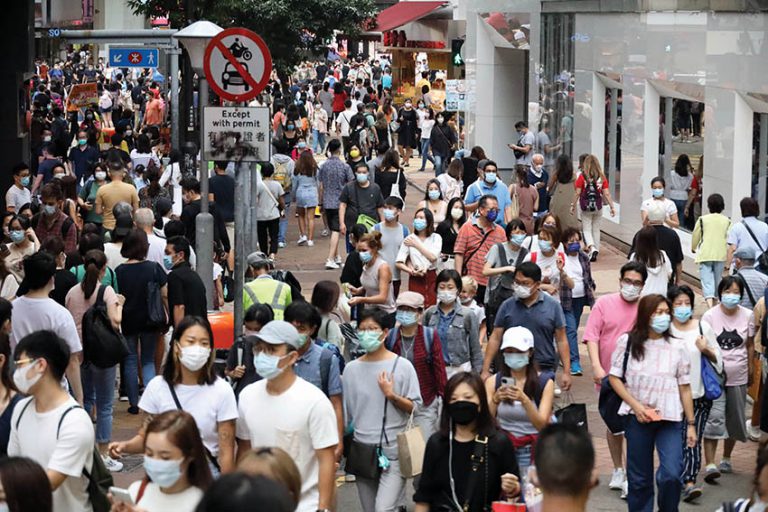 有分析指市民將不再重視政治議題，會較關注與香港經濟、民生相關的問題。（中通社）