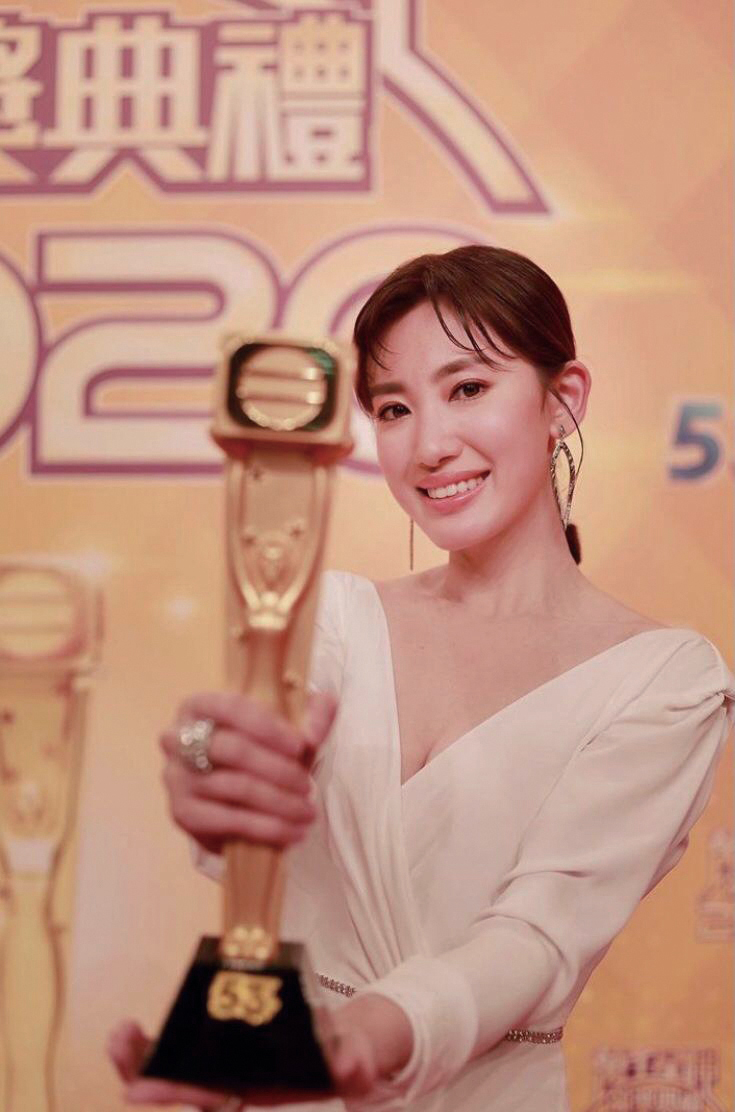 蔣家旻在台慶頒獎禮中勇奪「飛躍進步女藝員」，直言有爭一口氣的感覺。