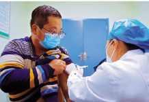 【新型肺炎】約5.18萬人已接種首劑科興疫苗　「復必泰」預約首日9萬人登記