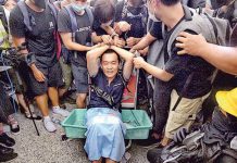 採訪反修例示威在港機場被打　《環時》記者付國豪因收入差離職