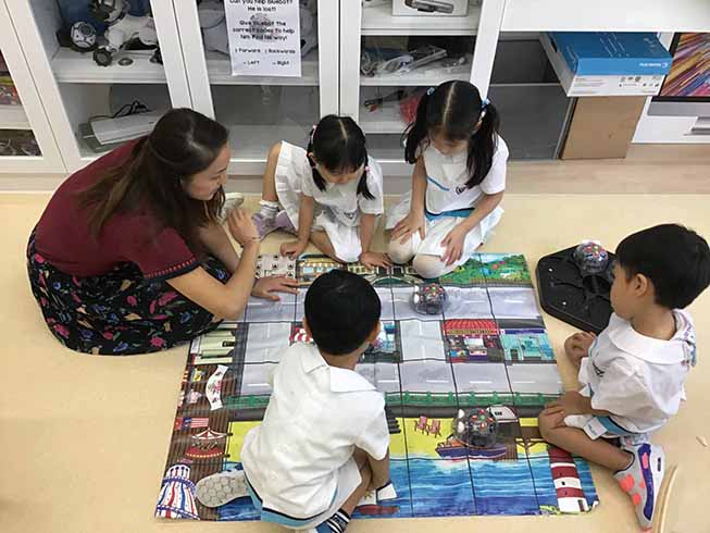 維多利亞（中國）教育集團旗下的學校均推行小班教學。
