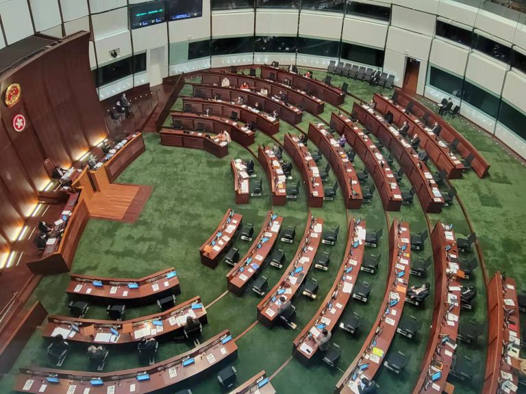 立法會88位議員聯署，強烈譴責歐洲議會干預香港事務。