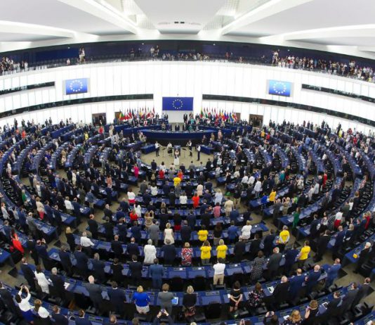 歐洲議會通過譴責「香港侵犯基本自由」議案　中方批混淆是非促停止詆毀