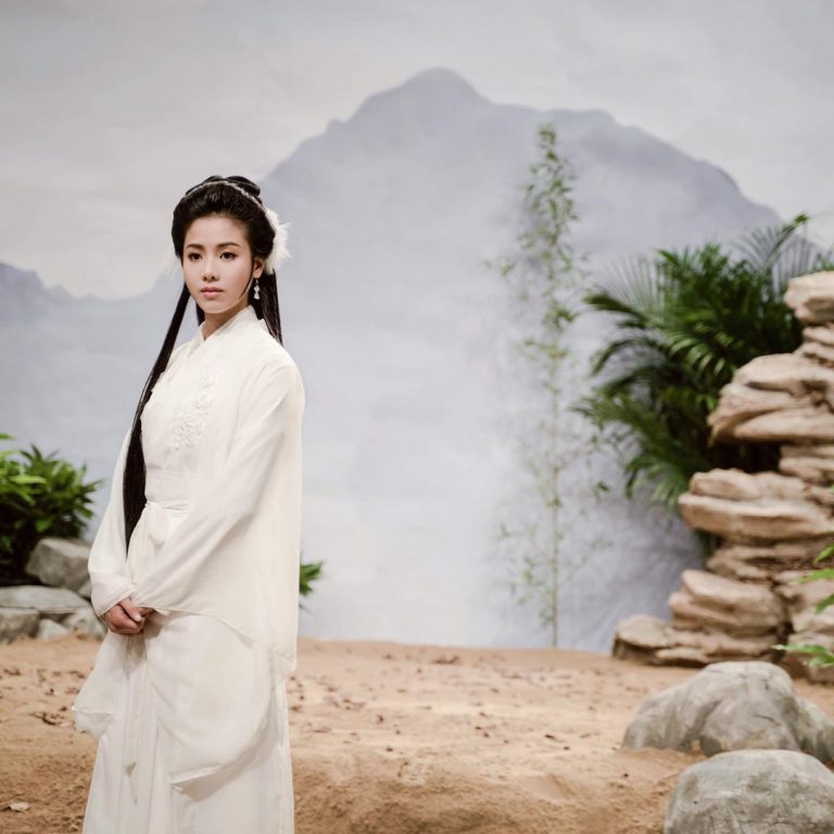 早前在《青春不要臉》飾演姜之妍，被網友指神還原小龍女一角。