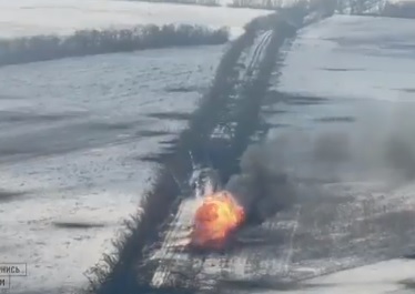 俄軍攻擊烏克蘭鐵路。﹙互聯網﹚