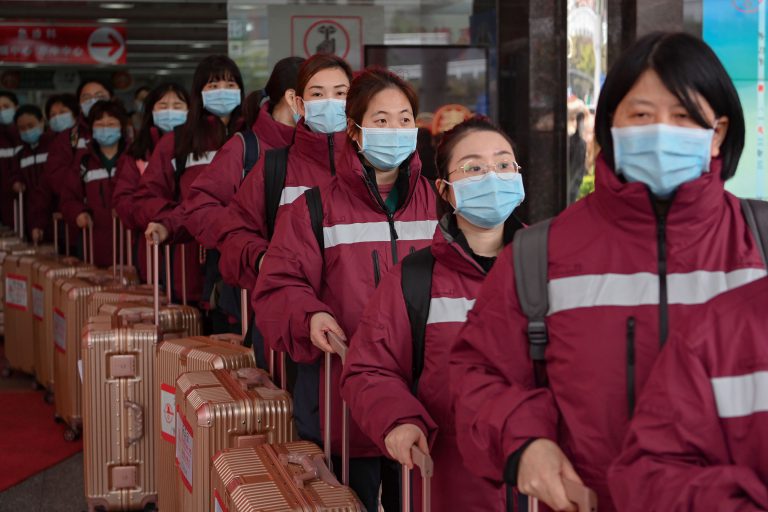 在第五波疫情下，國家出手支援香港抗疫。