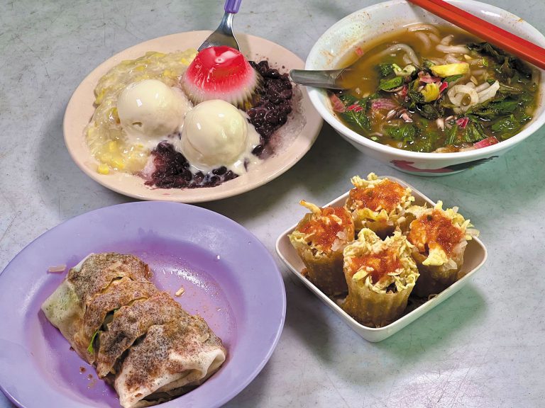 不單止有榴槤雪糕，還有叻沙和娘惹傳統小吃可以一併品嘗。
