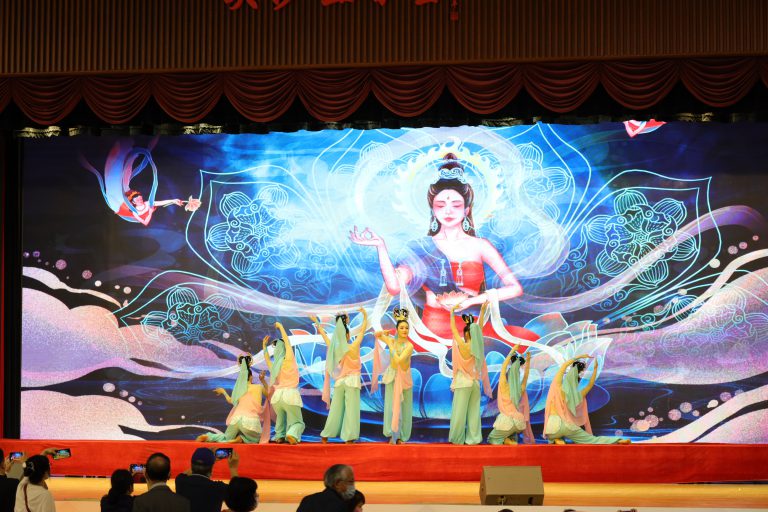 活動中有多個充滿中國特色的表演。（黃冠華攝）