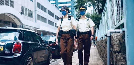 警方6.15推出電子告票　可網上交罰款　過渡期紙本電子雙軌並行