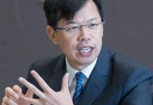 陳振英自動當選立法會財委會主席