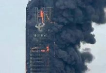 長沙市中國電信大樓起火濃煙密布　未發現人員傷亡
