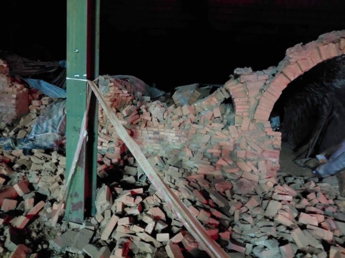 台東池上鄉有磚窯場受地震影響倒塌。