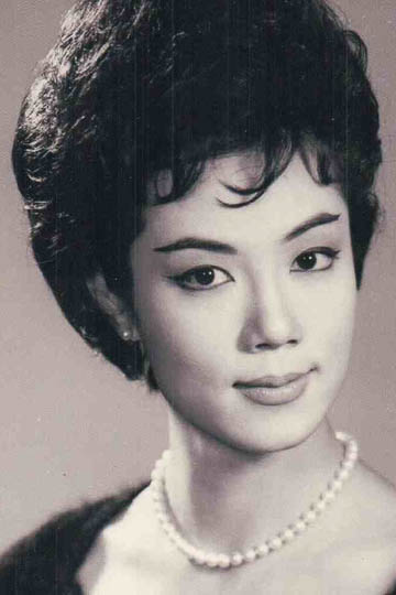粵語片紅星嘉玲昨日在泰國家中睡夢中離世。