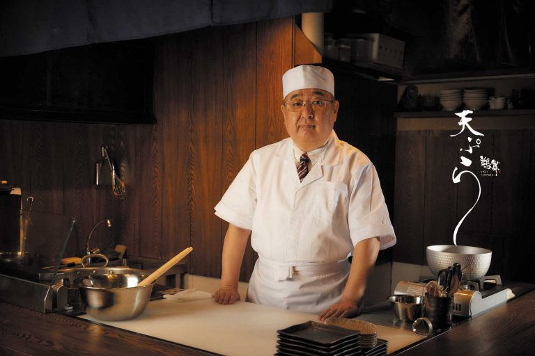 總廚疋田博崇有40多年的天婦羅料理經驗。