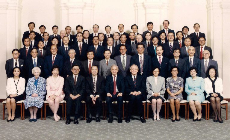 譚耀宗回歸前曾任立法局議員。(立法會圖片)