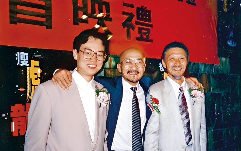 八十年代叱吒香港影壇，打造無數經典電影的新藝城創辦人：黃百鳴、麥嘉及石天，堪稱「鐵三角」。