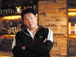 【娛樂專訪】離開娛圈15年 賭場任知客 周文健：環境逼到你要做