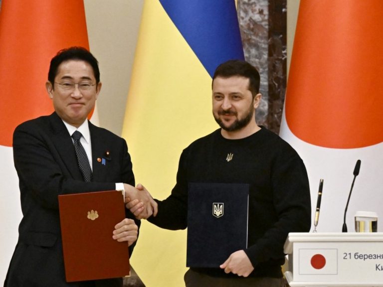 烏克蘭總統澤連斯基會見到訪的日本首相岸田文雄，稱對方為真正國際秩序捍衛者。