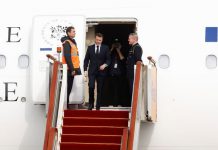 法國總統馬克龍抵北京國事訪問3天