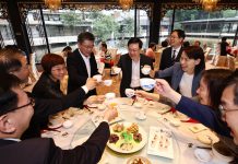 【參訪大灣區】李家超與廣州市市長飲早茶嘗點心