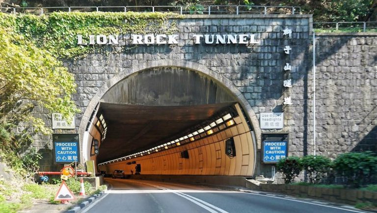 獅子山隧道周日起實施「易通行」隧道繳費模式。