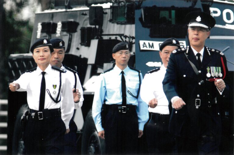 方安妮PTU畢業，當時警務處長李明逵榮休檢閱。