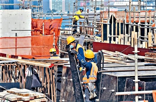 建造業輸入外勞計劃，首批外勞最快今年第四季抵港。