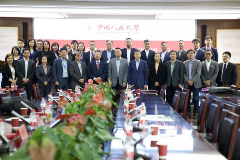 行程亦拜訪了不同大學學術單位，包括中國人民大學、北京大學港澳研究中心、清華大學及清華大學公共管理學院。