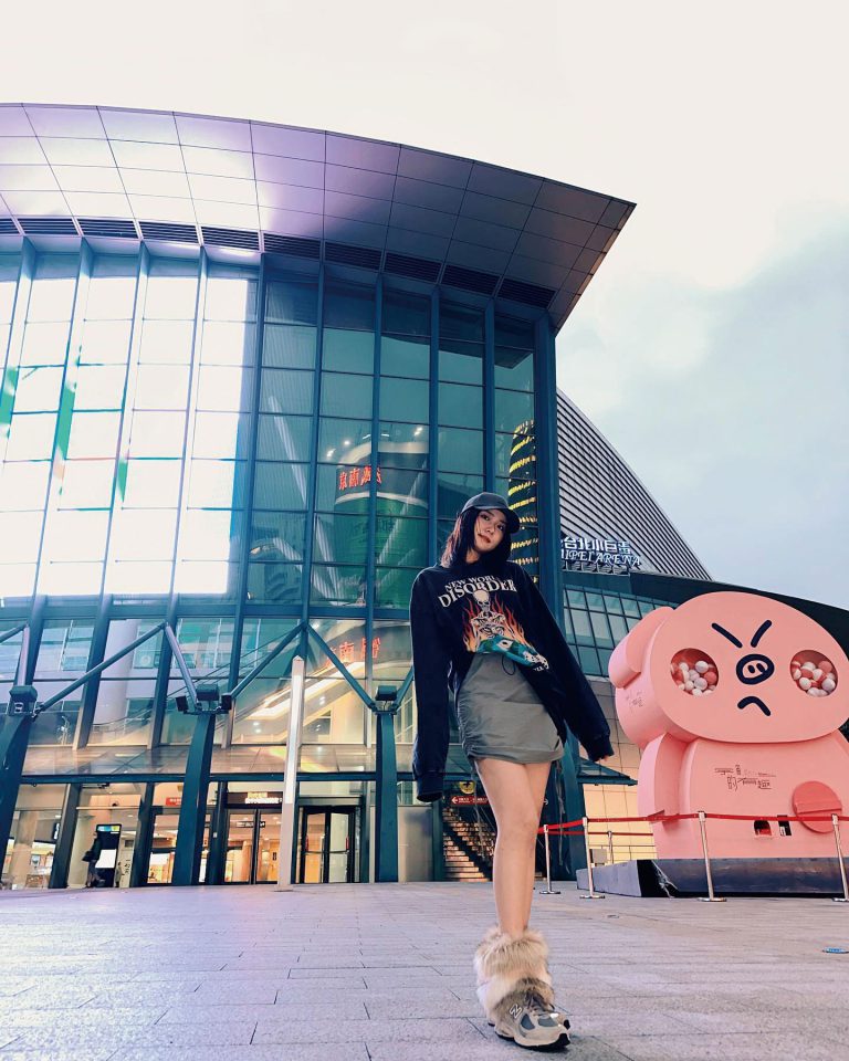 戴祖儀希望新歌MV到台灣取景，但由於公司預算有限，她要親自出馬「跑數」找贊助。（FB圖片）