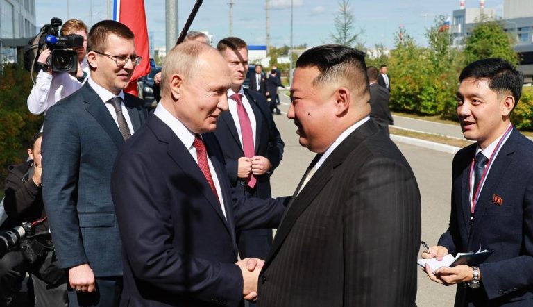 北韓領導人金正恩訪俄6天行程完結，期間曾與俄羅斯總統普京會面。