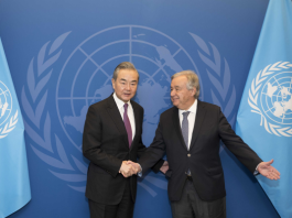 會晤聯合國秘書長古特雷斯　王毅闡述中方立場：決不能讓加沙戰火重燃