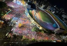 【堅料網直擊】「侯康」選前之夜逾20萬人擠爆會場　高喊侯友宜「凍蒜」　