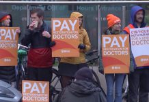 英國初級醫生罷工6天　要求政府大幅加薪35%