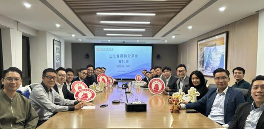 政青舉行「立法會議員分享會」專題活動　黃俊碩談會計界熱門議題