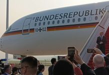 德國總理朔爾茨抵達重慶　周二赴京會晤習近平