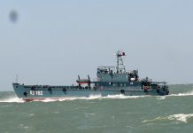 解放軍2登陸艦進入金門水域　台方緊急戒備
