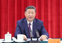 【兩會前瞻】中共中央政治局討論《政府工作報告》　習近平主持會議