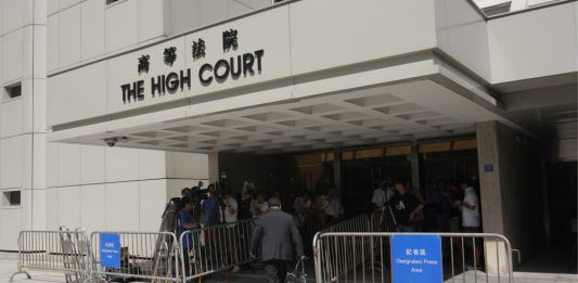 兩男非法集結等罪不成立　律政司指裁決不公提上訴　官判得直案件重審