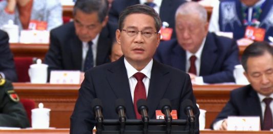 一而再、再而三地「撐你，撐香港！」　李強總理的《政府工作報告》　文：左滙雄、丁煌