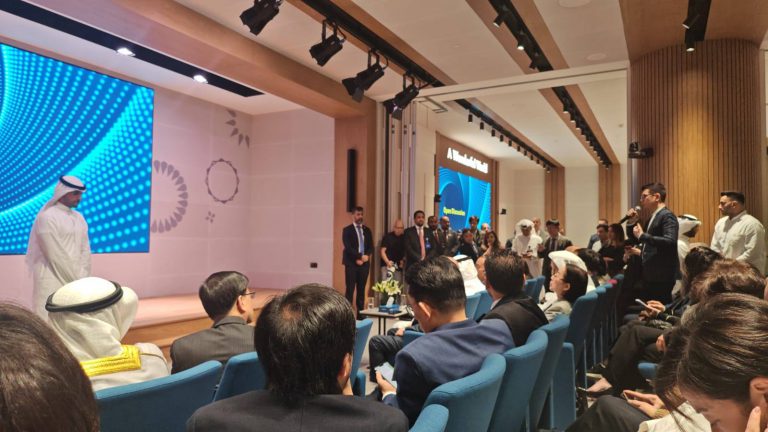 吳傑莊指出,今次中東訪問行程,香港發揮了總體作用,幫助本港和國家的企業「做大個餅」。(吳傑莊facebook圖片)