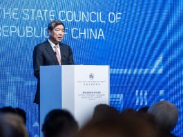 中美破冰會　何立峰周六瑞士晤美財長　中方：是應美要求