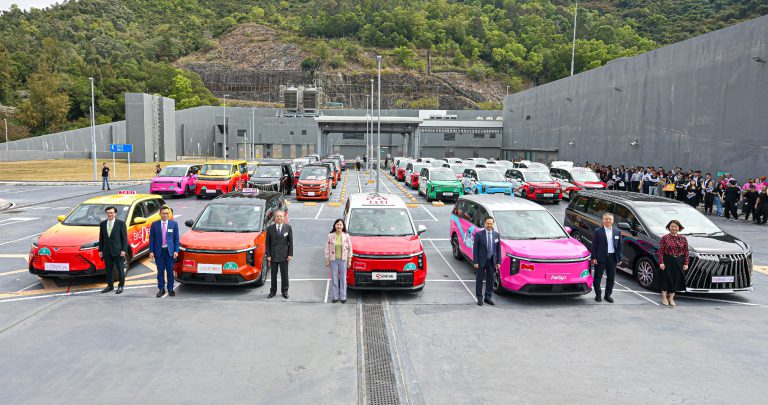 大黃蜂愛心車隊現時已有200名司機加入,預料可於7月投入服務。(資料圖片)