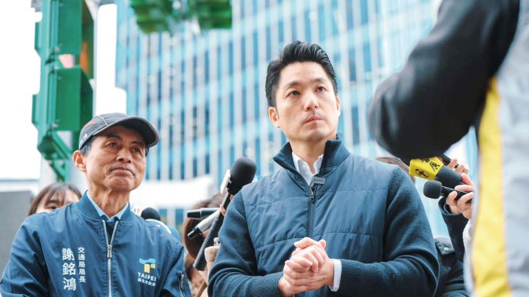 台北市長蔣萬安提出「倒 閣」主張,引起政壇議論