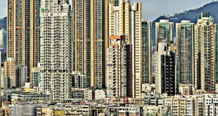 本港今年首季的負資產宗數增至逾4萬宗,是近22年新高,陳茂波指,雖然負資產數目上升,但「脫供」的比例很低。