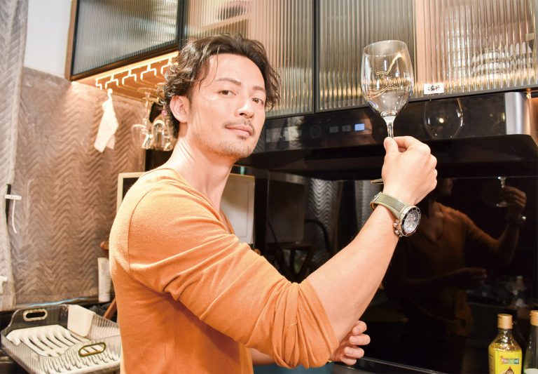 年前疫情對黎澤恩打擊甚大,演藝工作全面叫停,加上身體出現狀況 ,令他情緒極度低落。