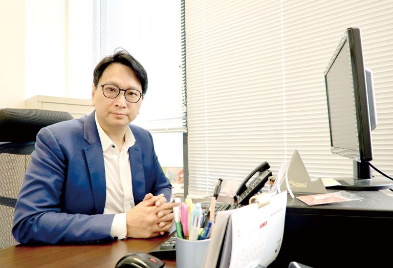 鄧家彪指應善用社署數據,製訂高風險長者名冊。